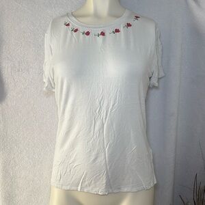Popular 21 White T-Shirt Rose Embroidered‎ Short Sleeve Top Size M